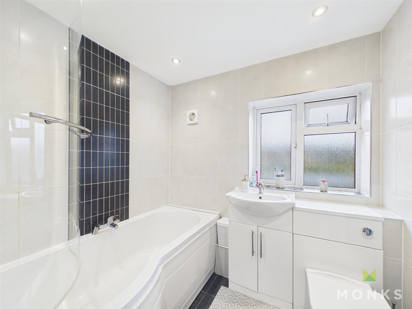 55 Pool Rise, Shrewsbury, SY2 6EN For Sale